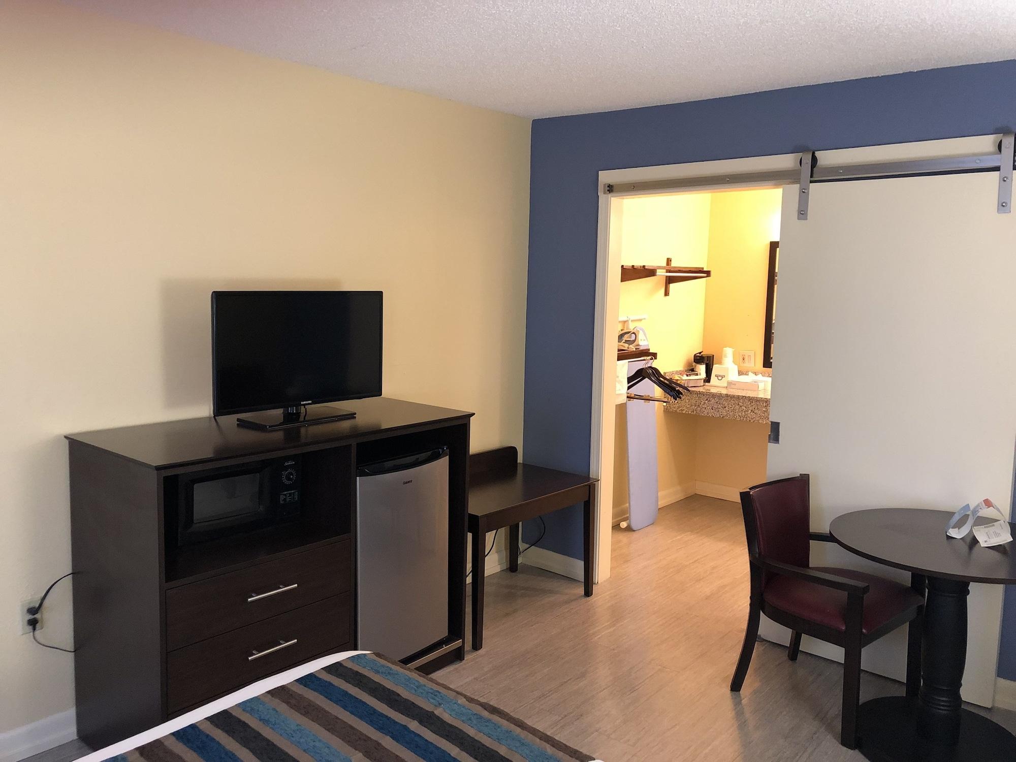 Days Inn By Wyndham Natchez Exterior photo